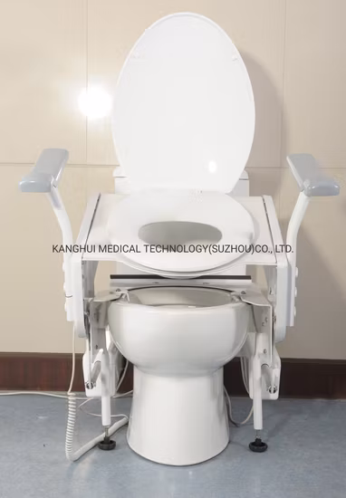 El control manual eléctrico ajusta la altura del asiento de inodoro para cuidados envejecidos en el interior